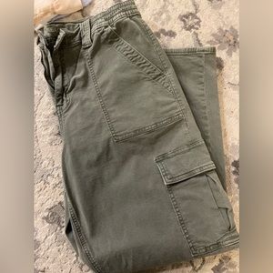 American Eagle Cargo Pants